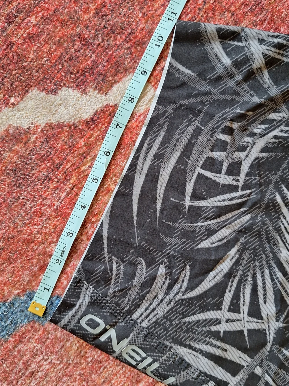*New Without Tags* O'Neill Hyperfreak Black and Gray Palm-Print Board Shorts